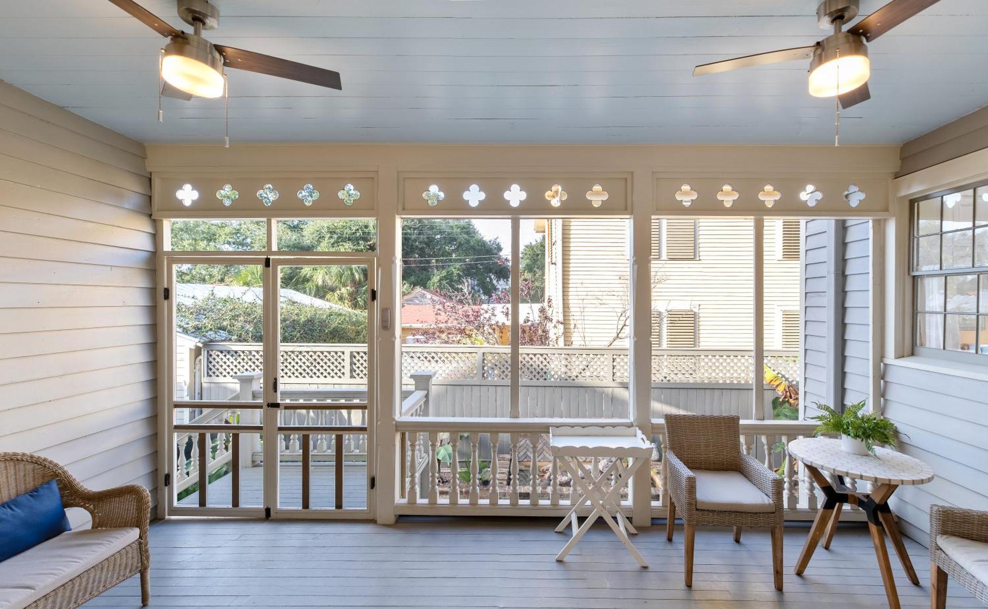 Historic 1871 Coastal Breeze With Heated Pool - Restoring Galveston Villa Exterior photo